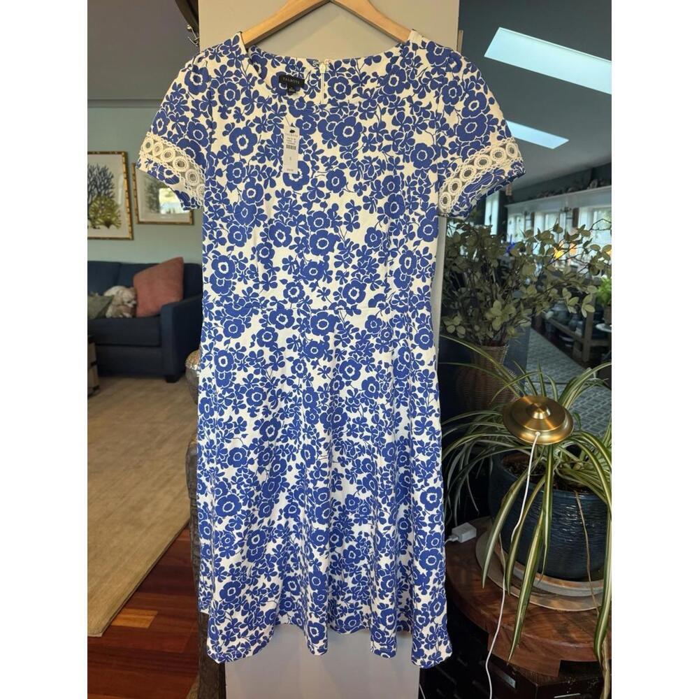 Talbots NWT Dress Floral Sheath Lace Trim On Sleeves Party Cocktail Classic Sm
